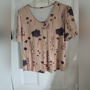 QVC floral top